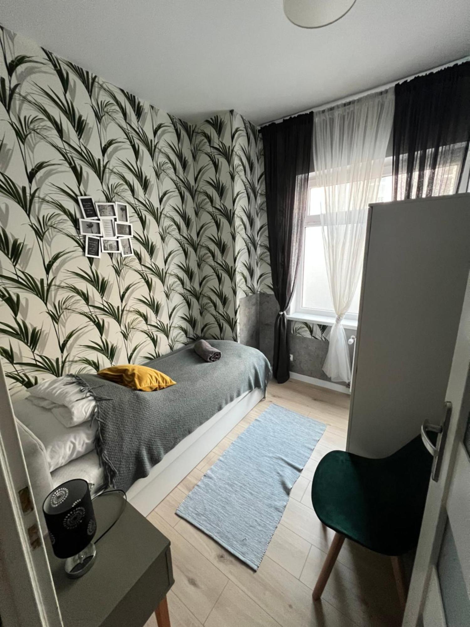 Apartamenty Cieplicka 20A Jelenia Góra Екстериор снимка